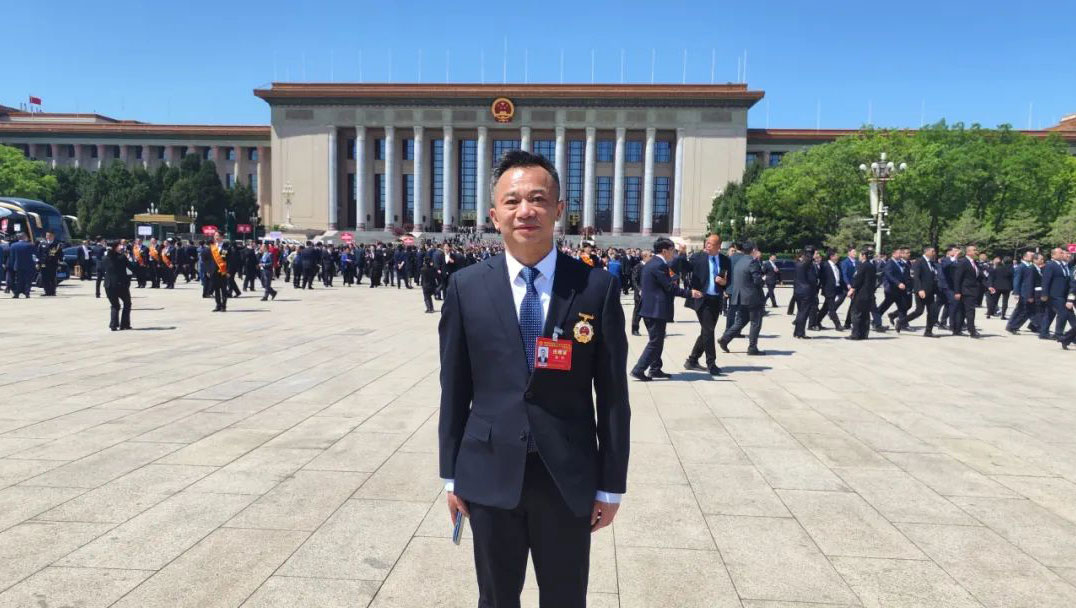 重磅！球盟会再添一名全国劳动模范